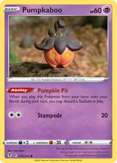 Pumpkaboo Common card from Evolving Skies